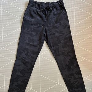 Lululemon On the Fly Pant (4)